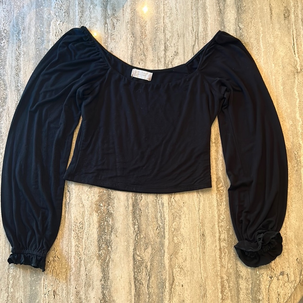 Cropped long sleeve alterd state top